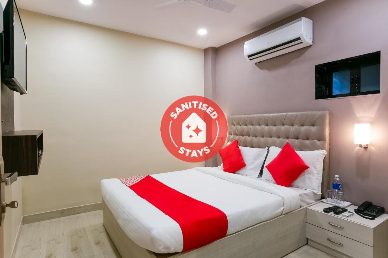 Oyo 62882 Villa Palace Mumbai Ngoại thất bức ảnh